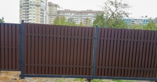 Купить распашные ворота из штакетника Железногорск, цена от 2701 руб.