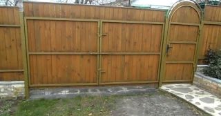 Купить распашные ворота деревянные Железногорск, цена от 2701 руб.